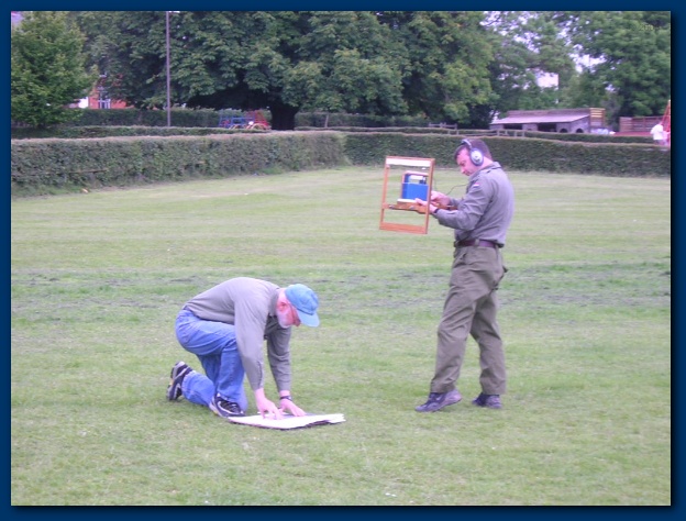 600x449 pixels (126K)